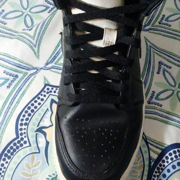 💲SOLD💲Nike Air Jordan 1 Retro High top OG - Picture 9 of 16